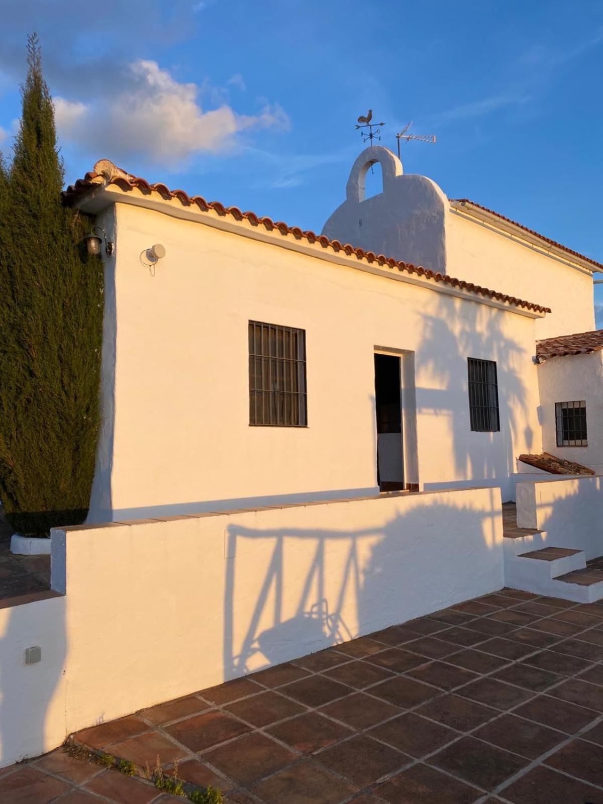 El Cielo, Cortijo En El Corazon De Montanas Villa