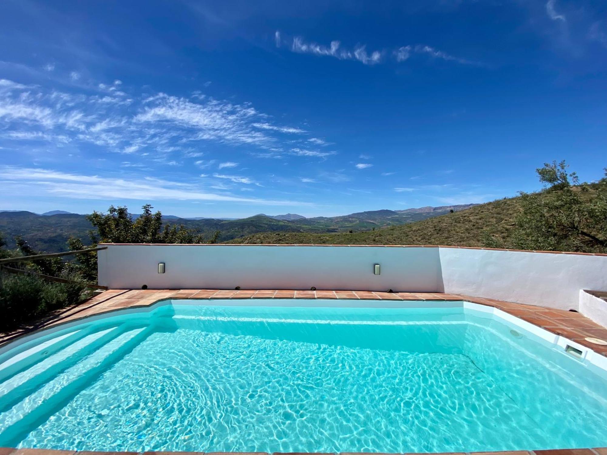 El Cielo, Cortijo En El Corazon De Montanas Villa *